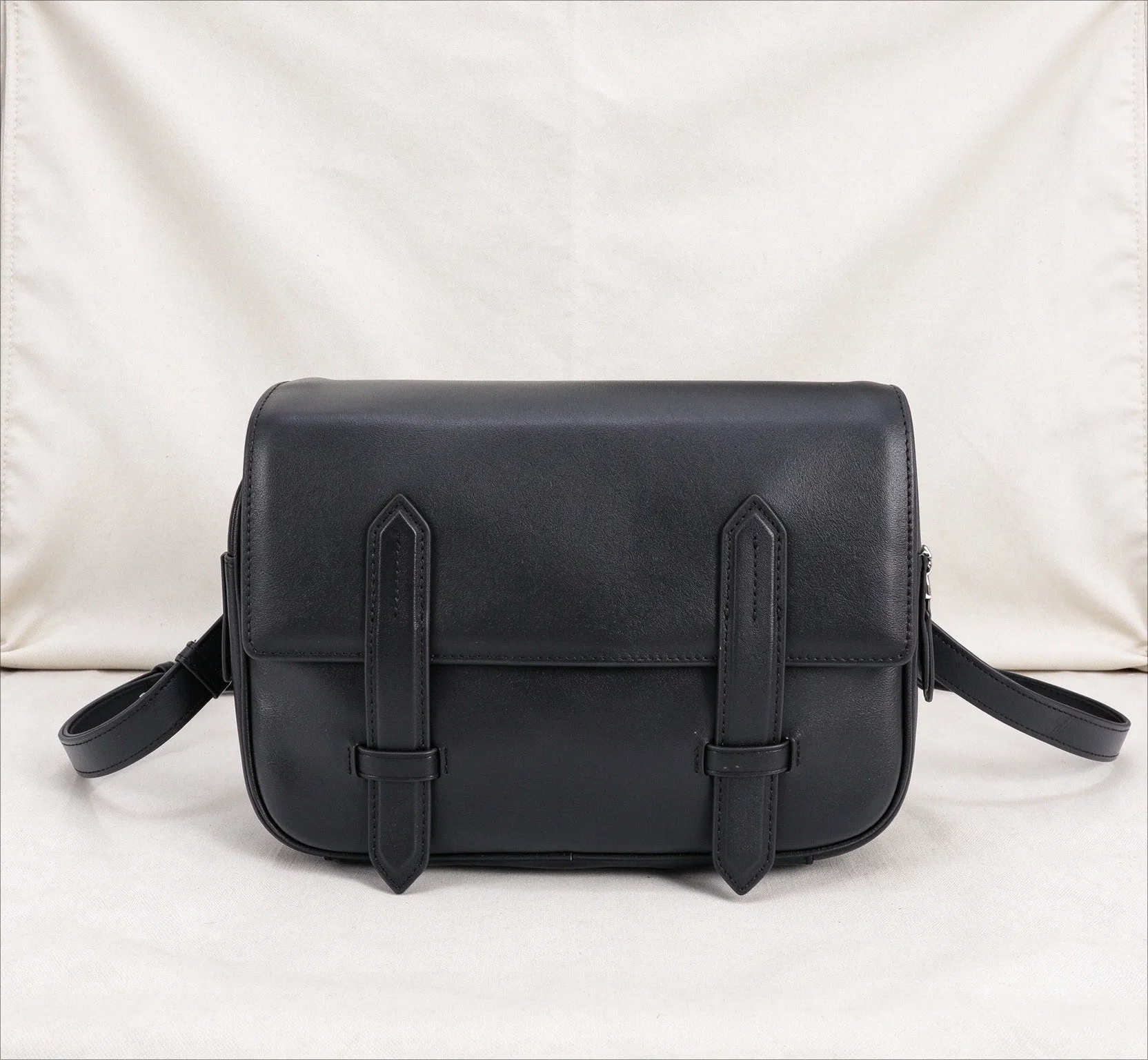 Large Size Men Crossbody Bag, Saffiano Leather Messenger Shoulder Bag, Multi Zipper Pockets Casual Camera Bag