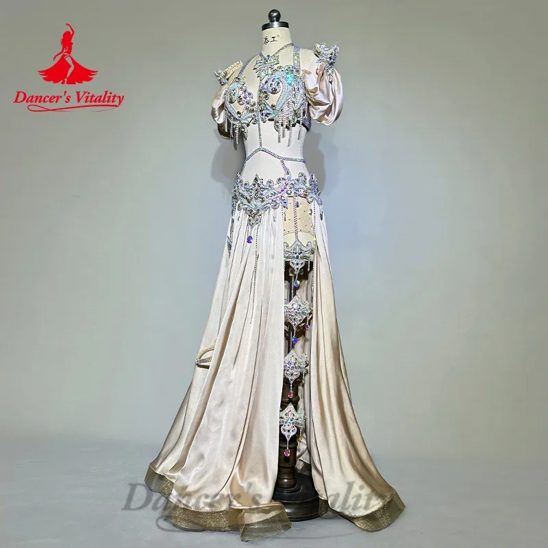 Costumi di danza del ventre vestito Sexy senza schienale con strass di lusso personalizzato da donna danza orientale abbigliamento professionale per prestazioni