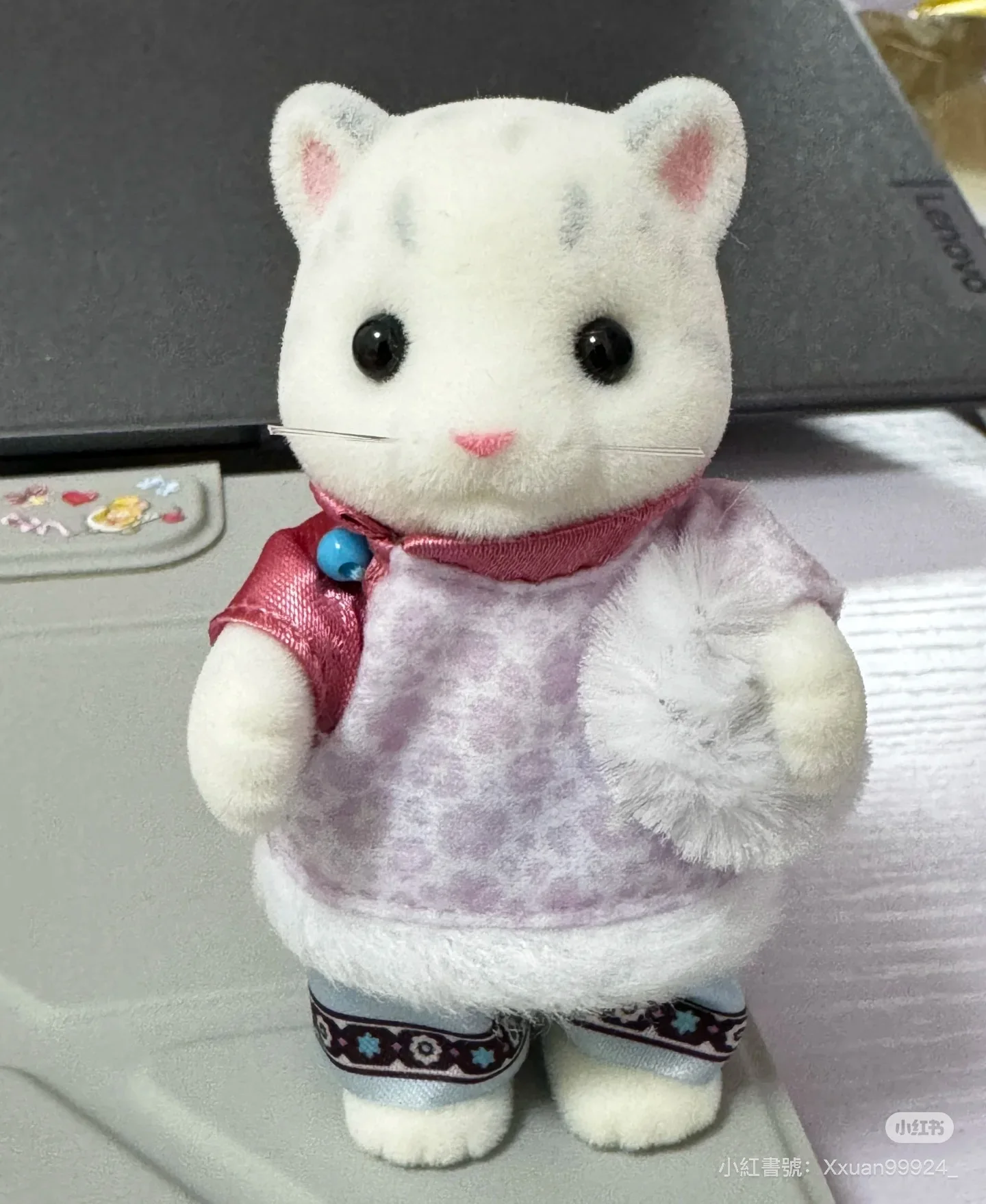 Sylvanian Families Anime Schneeleopard Familienpuppe Limited Edition Spielzeug Kinderspielhaus Niedliche Puppe Kindergeschenk Handgemacht