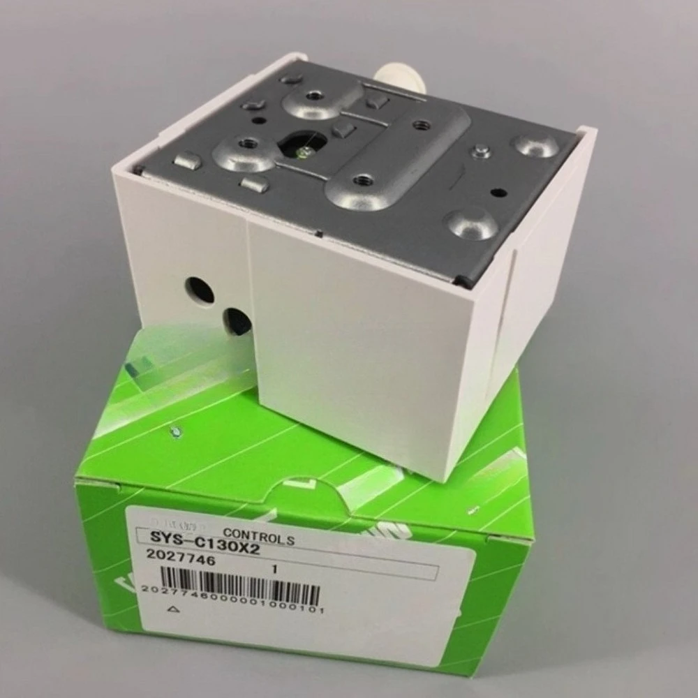 

1PCS NEW refrigeration automatic pressure switch SYS-C130X2 in box Fast delivery