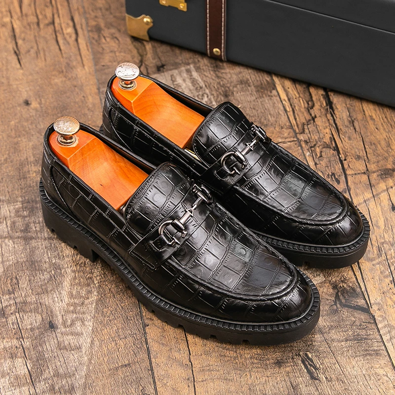 

Casual men's leather shoes Classic business style design Daily office work Thick soled casual loafers Fashion Party Plus Size