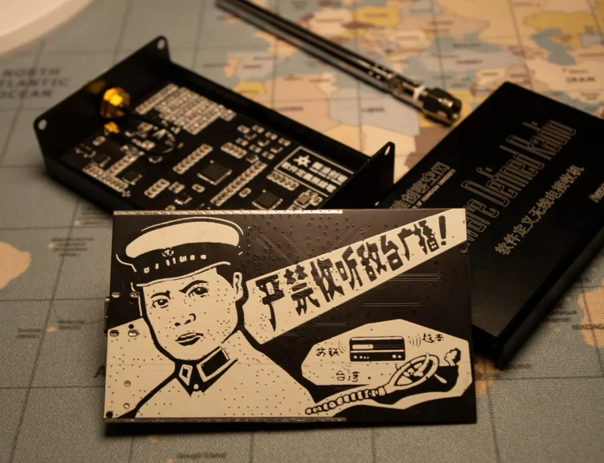 MSI.SDR msi001 msi2500 10kHz إلى 2GHz SDR استقبال 0.5ppm TCXO HF AM FM SSB CW 12bit ADC Airband