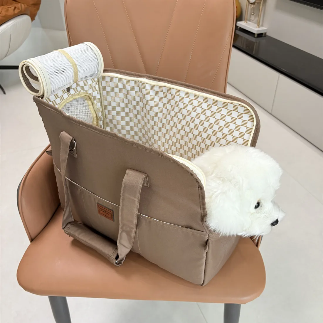 

Pet Dog Carrier Bag Safe Travel Cat Chihuahua Yorkshire Dog Pet Supplies Puppy Shoulder Bag Breathable Pet Cat ShoulderHandbag