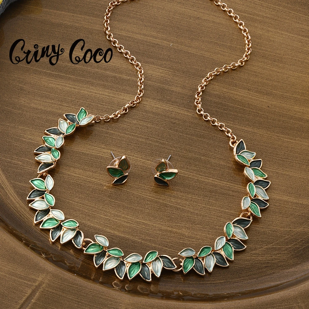 

2024 Spring Leaf Pendant Necklaces Set Trendy Blue Enamel Women's Alloy Jewelry Sets Fashion Necklace for Women Valentine's Day