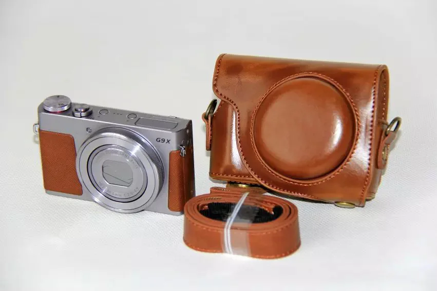 CozyShot レザーカメラケースバッググリップストラップキヤノン