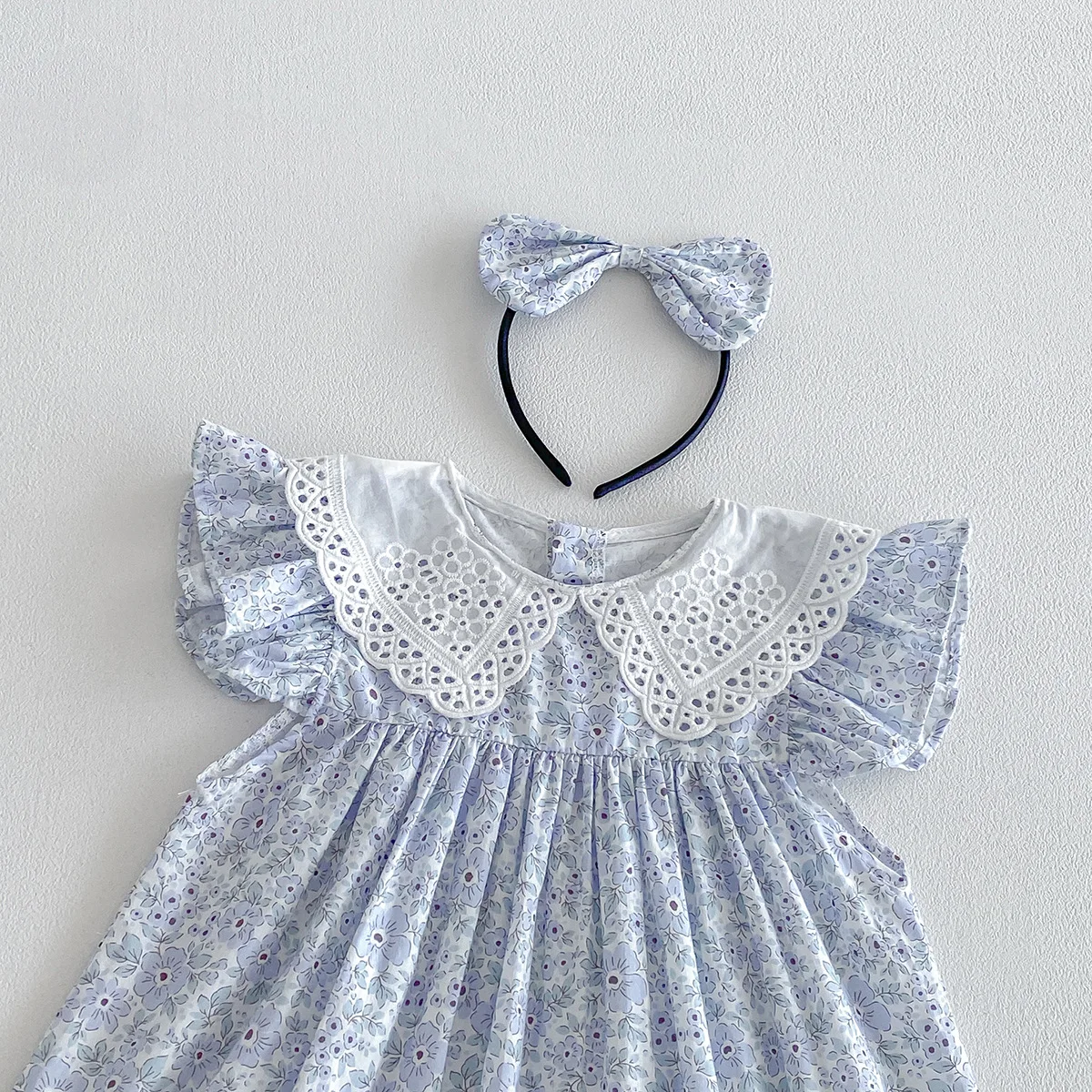 ZOETOPKID Sommer Baby Mädchen Kleidung Blumenmuster Kurzarm-Strampler Baby Bodysuit Puppenkragen Jumpsuit Spitzen-Blütenblatt-Kragen Outfit – Detail 11