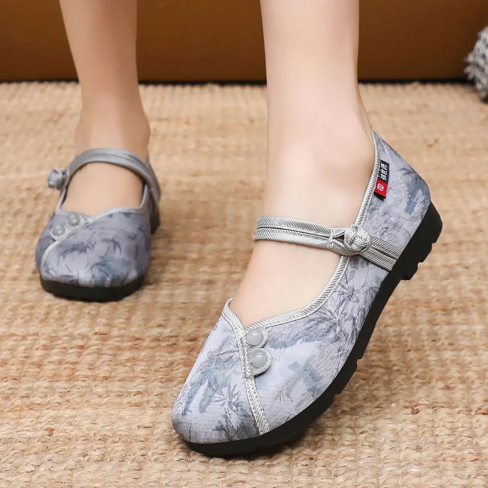 

Women's Chinese Style Mary Jane Flats Frog Button Retro Cloth Shoes Soft Sole Lightweight Comfortable Flat Walking Shoes Daily