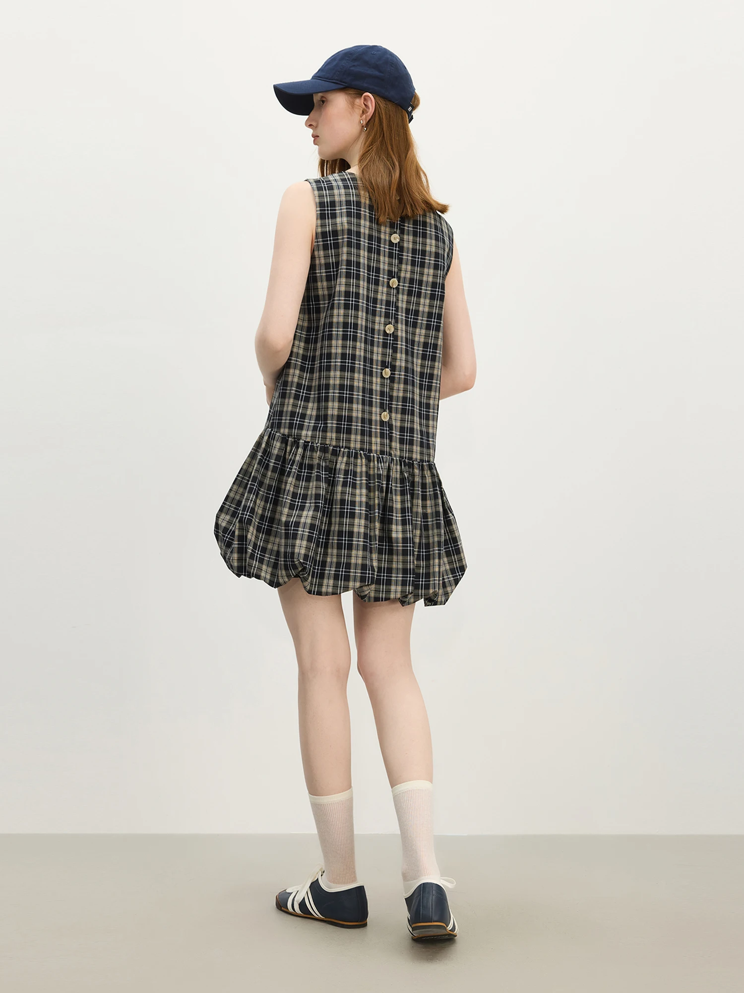 FSLE-vestido tridimensional a cuadros con brotes de flores para mujer, minivestido pequeño sin mangas de corte a, verano 2025, 25FS12393