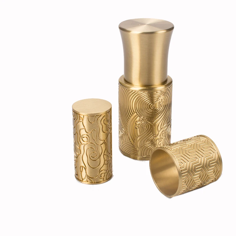 

1pcs Pure Brass Sealed Bottom Foot Cover With Hole Furniture Protective Sleeve Wooden Handle Covers Brass Carved Bottom