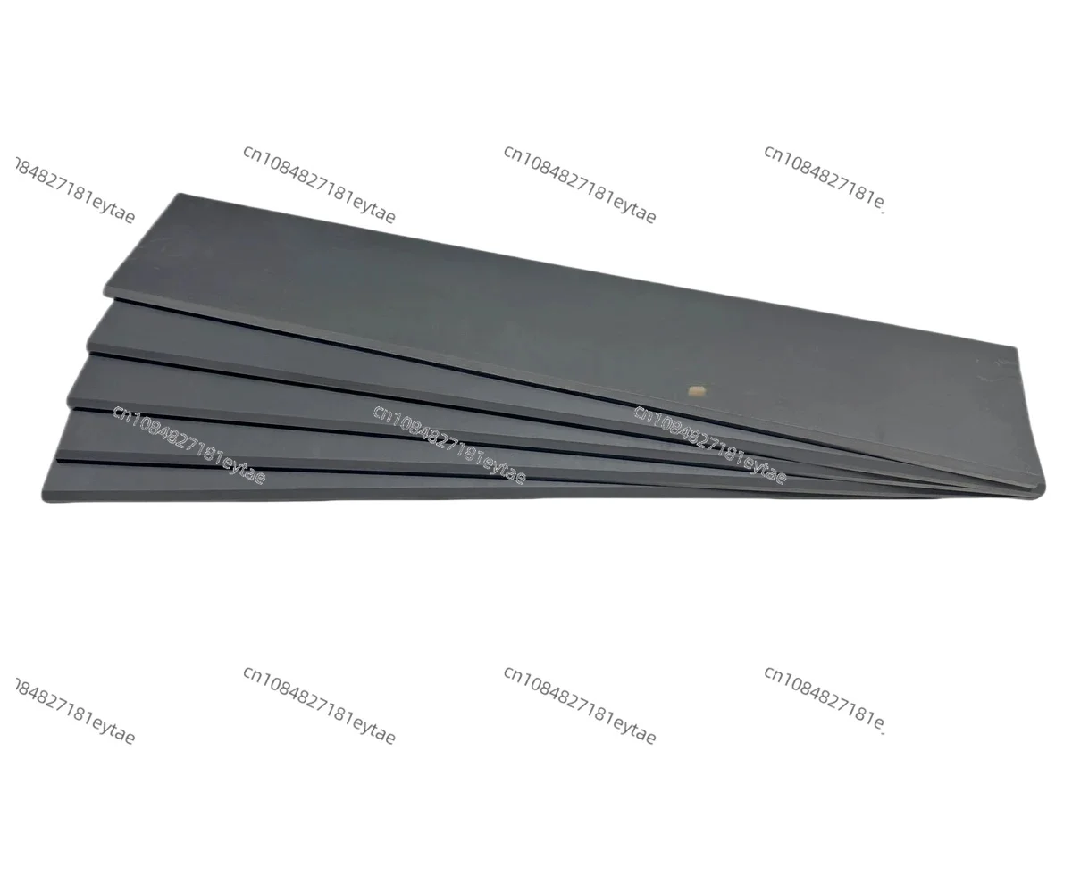 

Набор из 5 предметов карбоновой пластины VTLF250 для вакуумного насоса с карбоновым лезвием 355x65x5 мм, 1 шт.