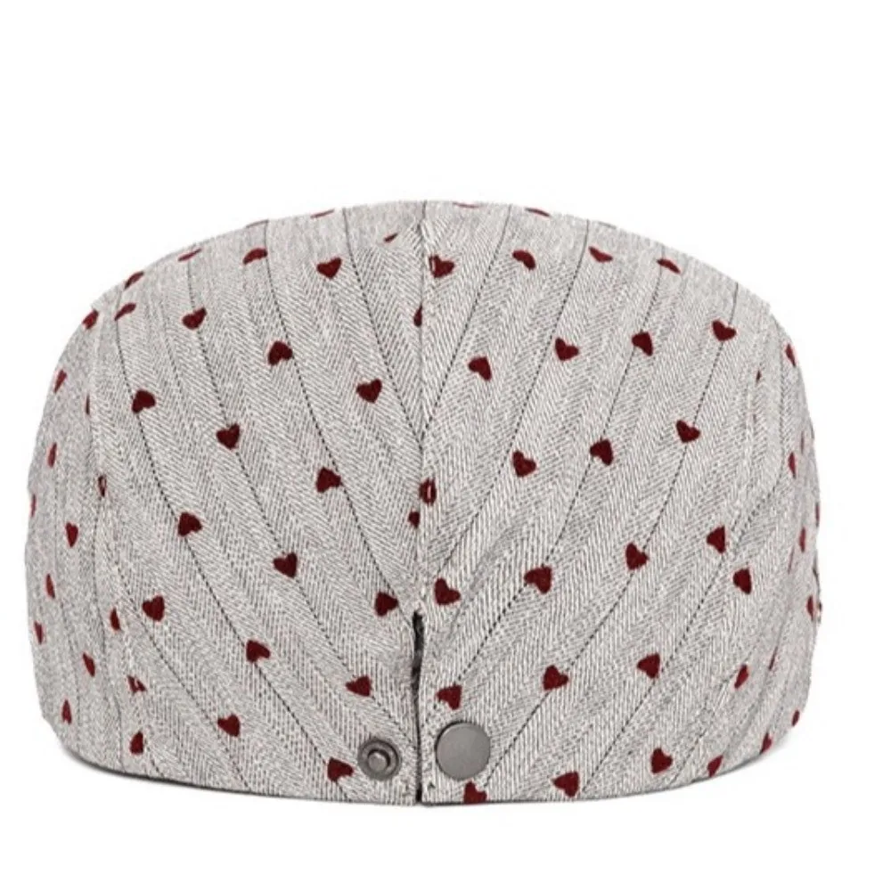 

Fashion Casual Beret Hat Heart Painter Breathable Flat Visor Cap Adjustable Retro Duck Tongue Cap