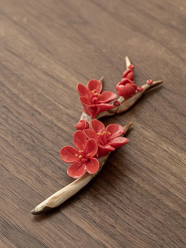 Red Ceramic Handmade Flower Pot Chinese Plum Branch Porcelain Vase Transparent Small  Style Home Decoration Ornaments