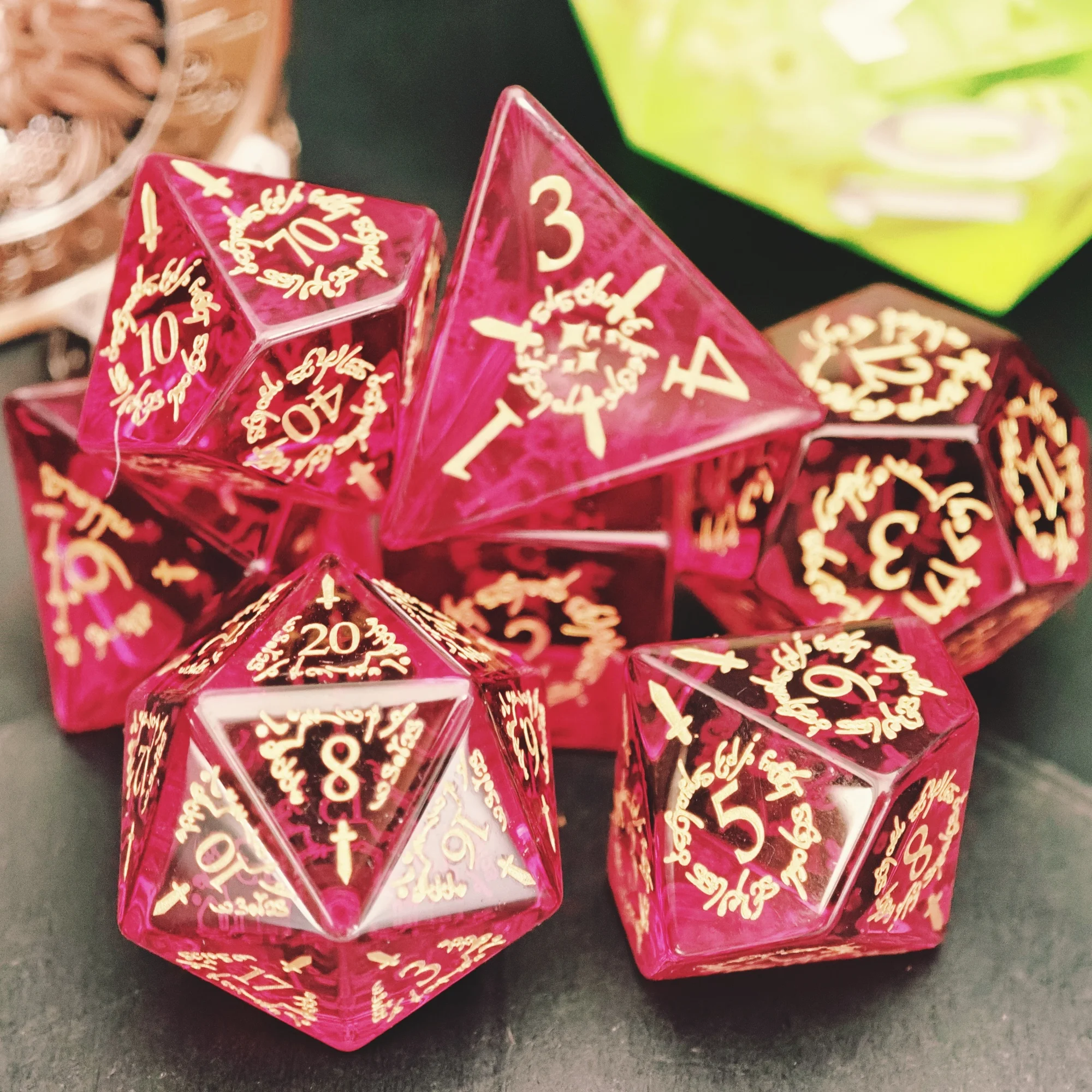 

Crystal Glass Dice Set with Carved Patterns for TRPG Dungeons&Dragons Board Games DND Dice Set