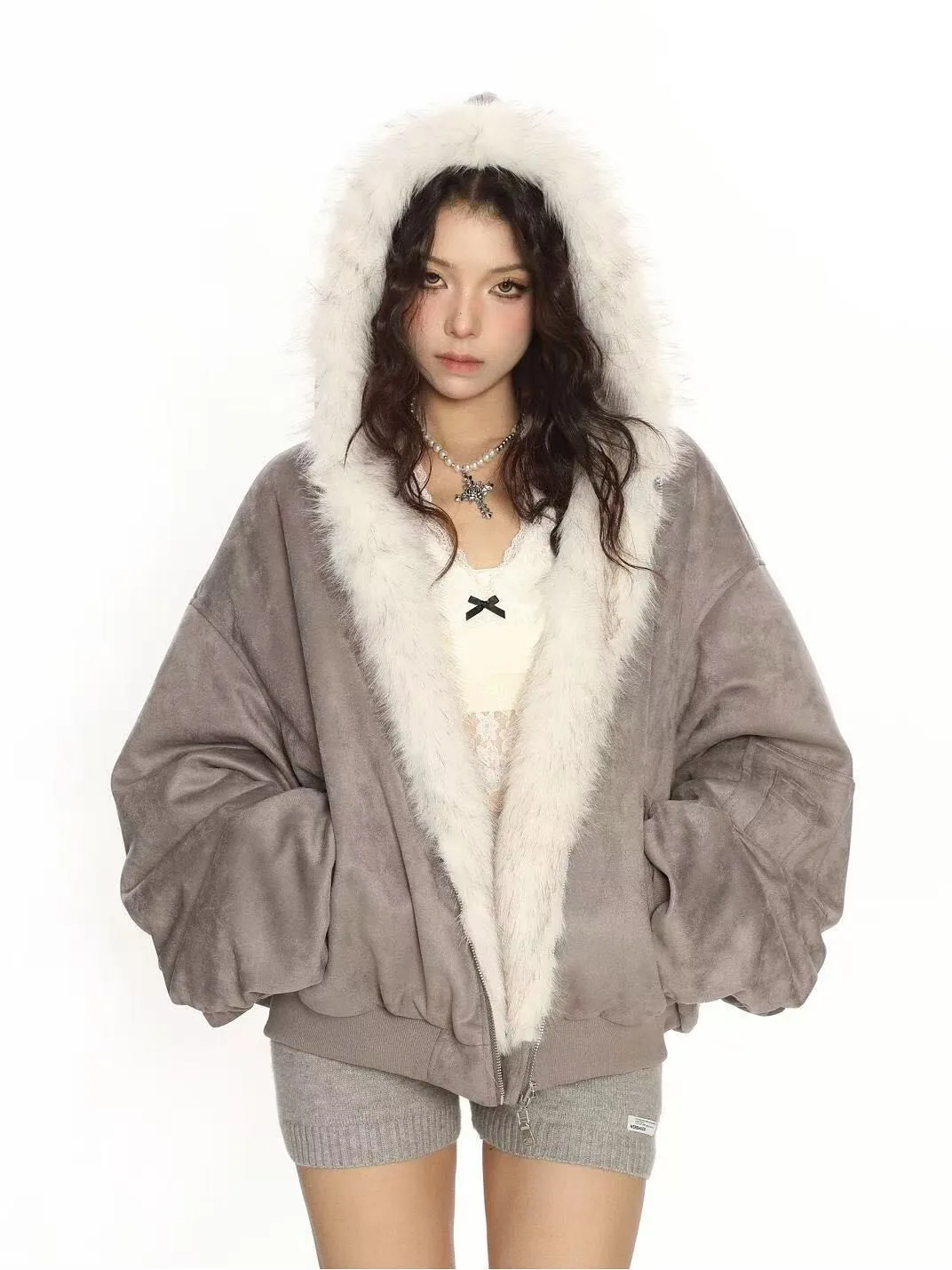 

Women Faux Leather Coat Winter American Retro Fur Coat Women Padded Hooded Cotton-Padded Jacket Plush Casual Harajuku Oversize