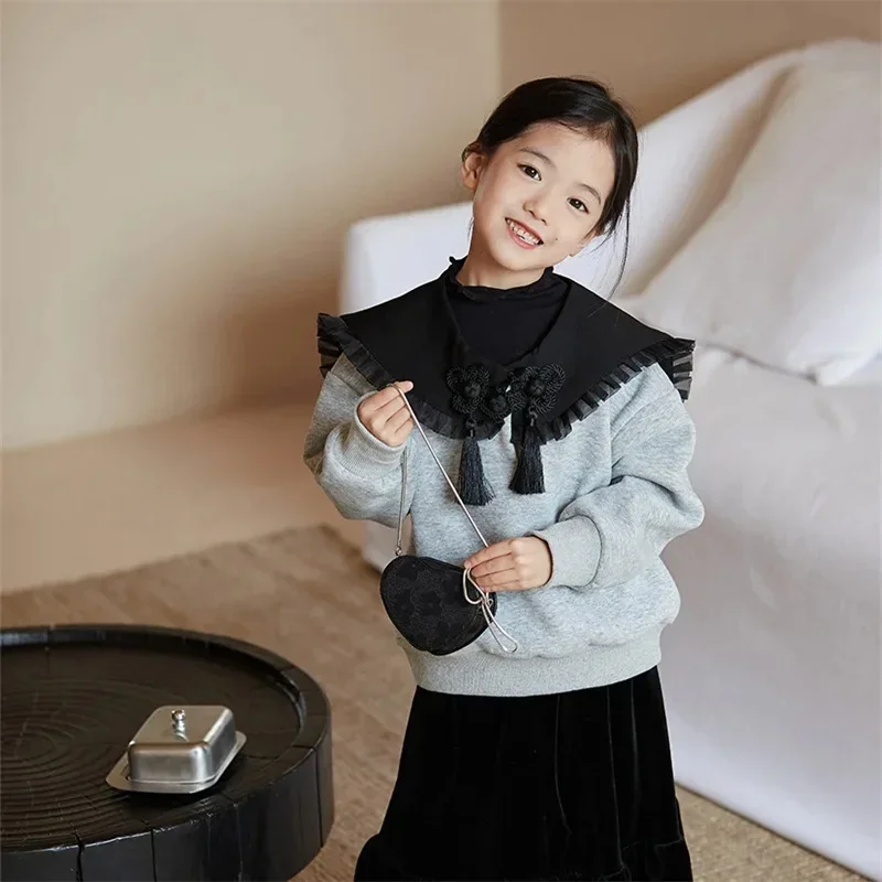 Mom and Daughter Equal Big Peter Pan Collar Sweatshirts Winter Mother and Baby Girls Warm Thick Hoodies Women Long Sleeve Tops image 4
