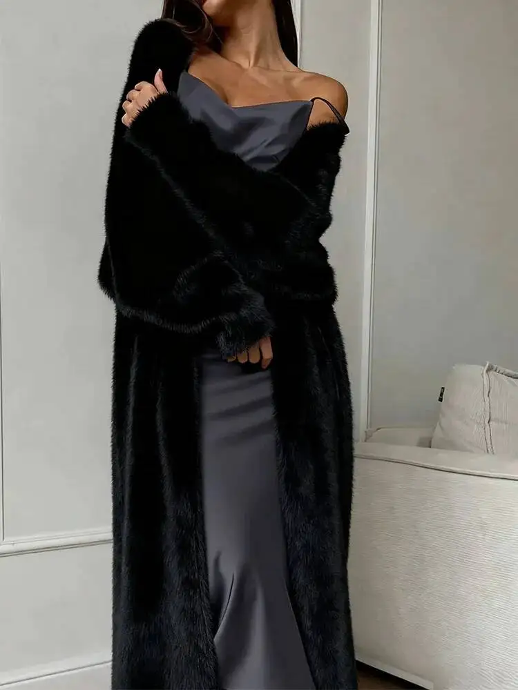 White Long Loose Knitted Cardigan Coat Women's Autumn Winter Polyester Fleece Soft Thick Street Style Pure Color Coat 5