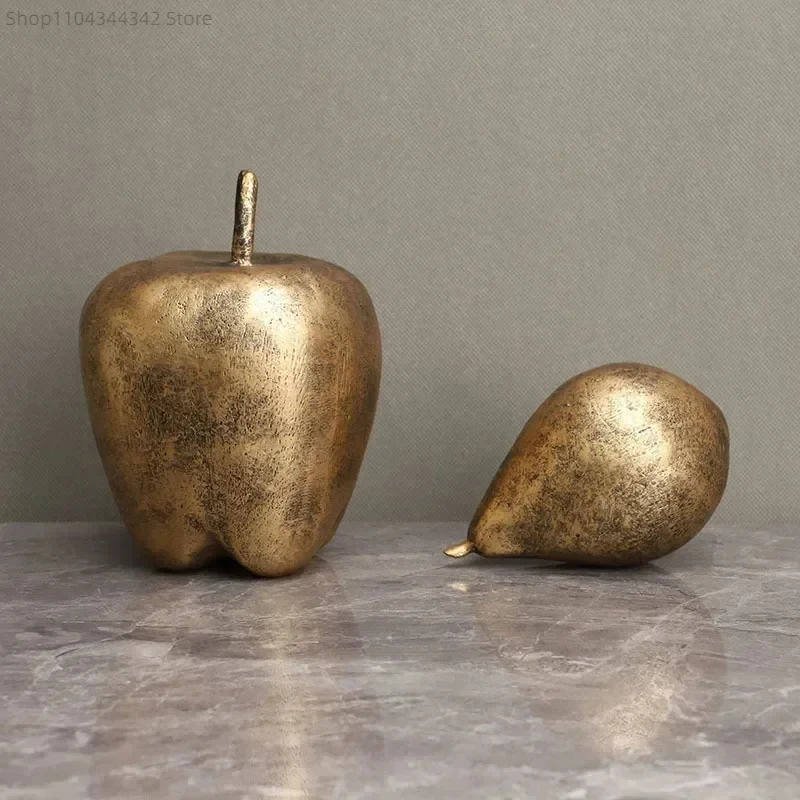 

Golden Fruits Statue Resin Crafts Pear/apple Fruits Sculpture Room Aesthetics Desk Decoration Ornaments Modern Home Decor