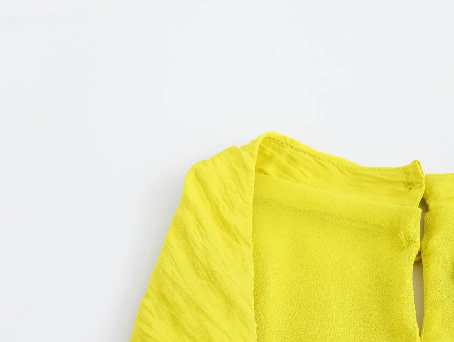 KONDALA 2024 فساتين نسائية صيفية غير رسمية متينة واحدة الصدر التنانير الطويلة بلا أكمام القوس سليم ثنيات موضة فساتين النساء