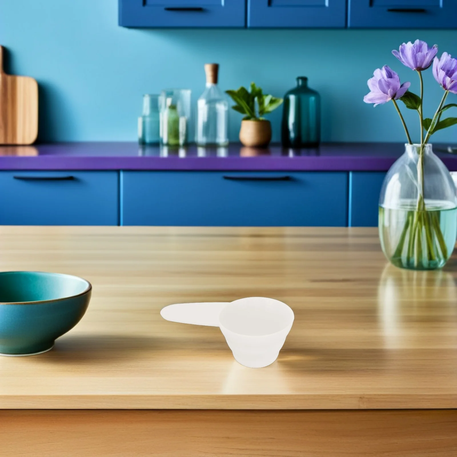 

5Pcs Measuring Spoons Plastic Kitchen Baking Scoop for Coffee Beans Flour Protein Espresso Powder Sugar Cooking Tools White