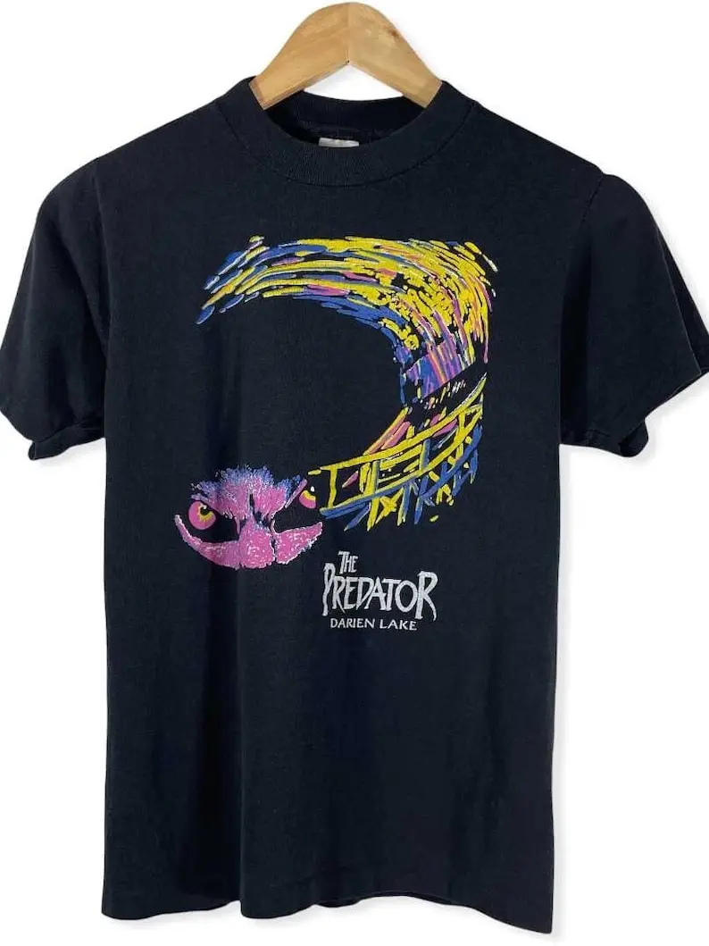 Сувенирная футболка с длинным или коротким рукавом Хищник-дариан озеро 1920-х годов