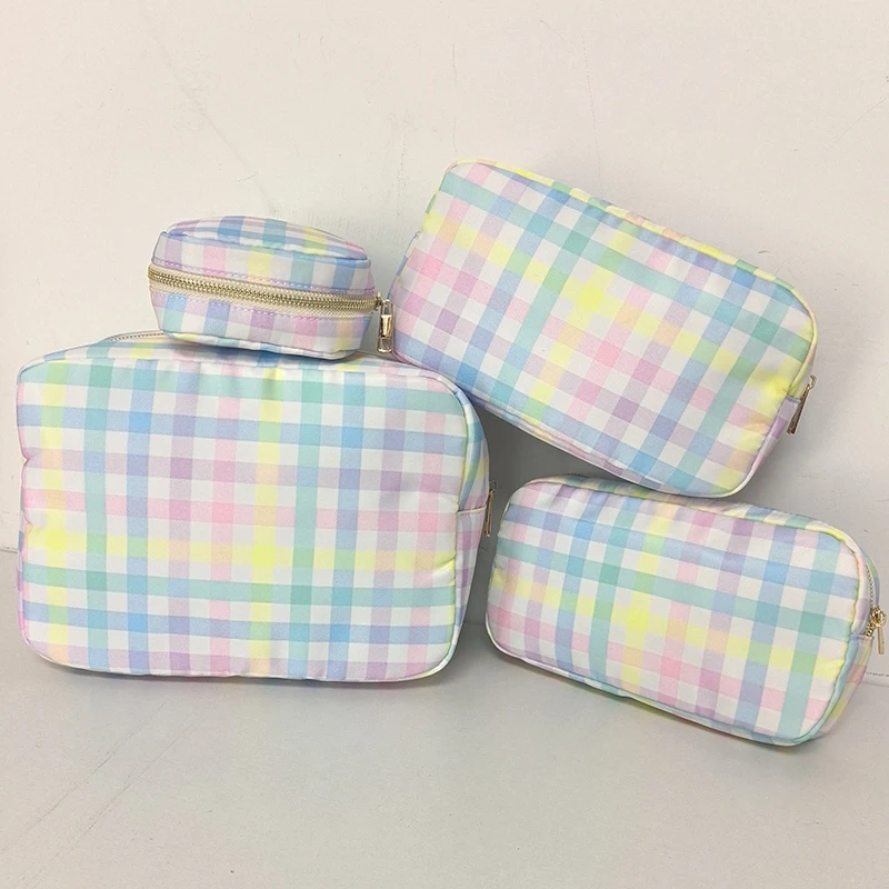 2024 New Rainbow Plaid Make Up Pouch Bag Cute Nylon Travel Cosmetic Bag for Women Waterproof Toiletry Bag