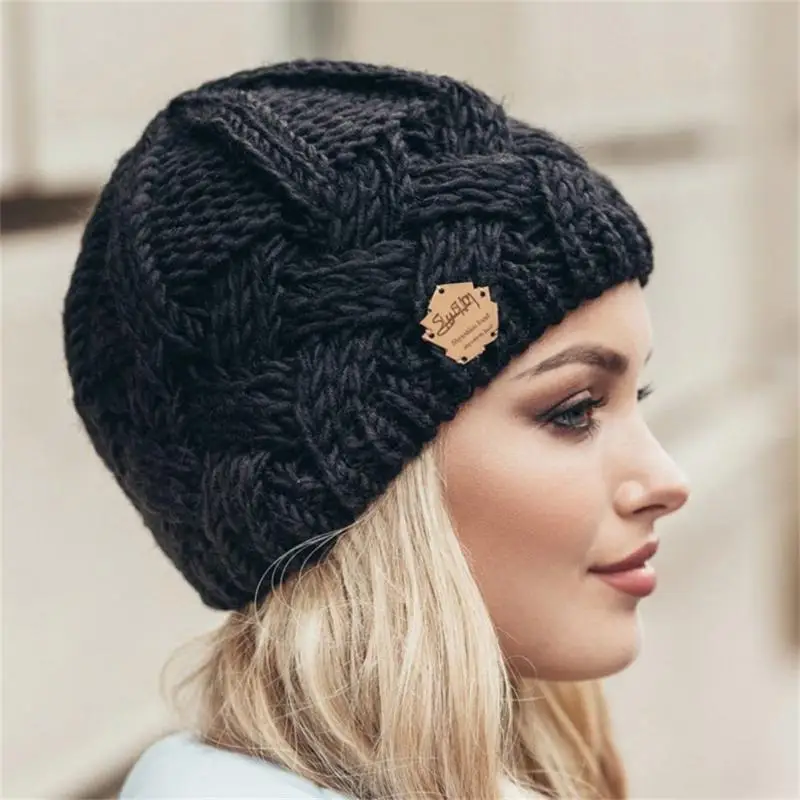 New Knitted Hat Woolen Yarn Men\'s Women\'s Vintage Style Beanies Diamond Plaid Autumn Winter Woolen Hat Warm Accessories