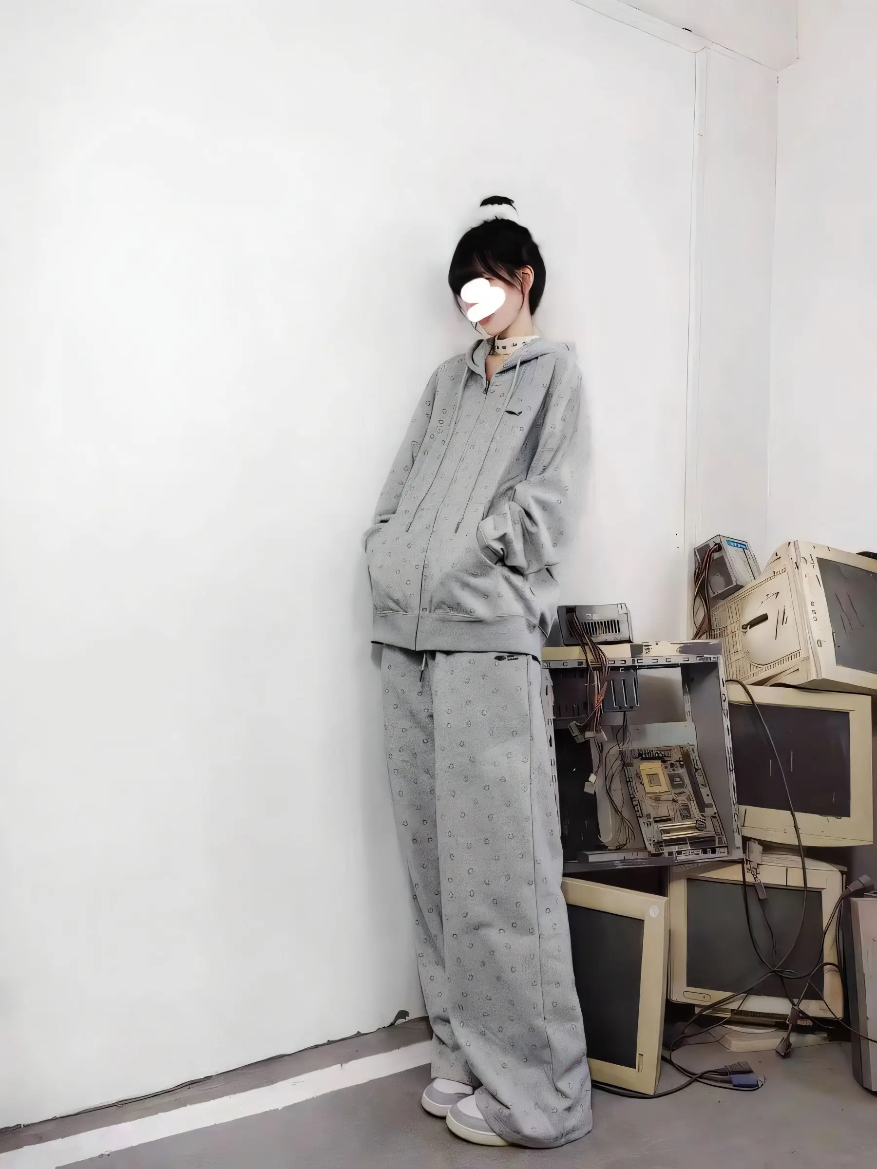 المرأة عارضة الرياضة سستة هوديي مجموعة الكورية نمط فضفاض تنوعا قطعتين ربيع الخريف نمط جديد أزياء الطالب