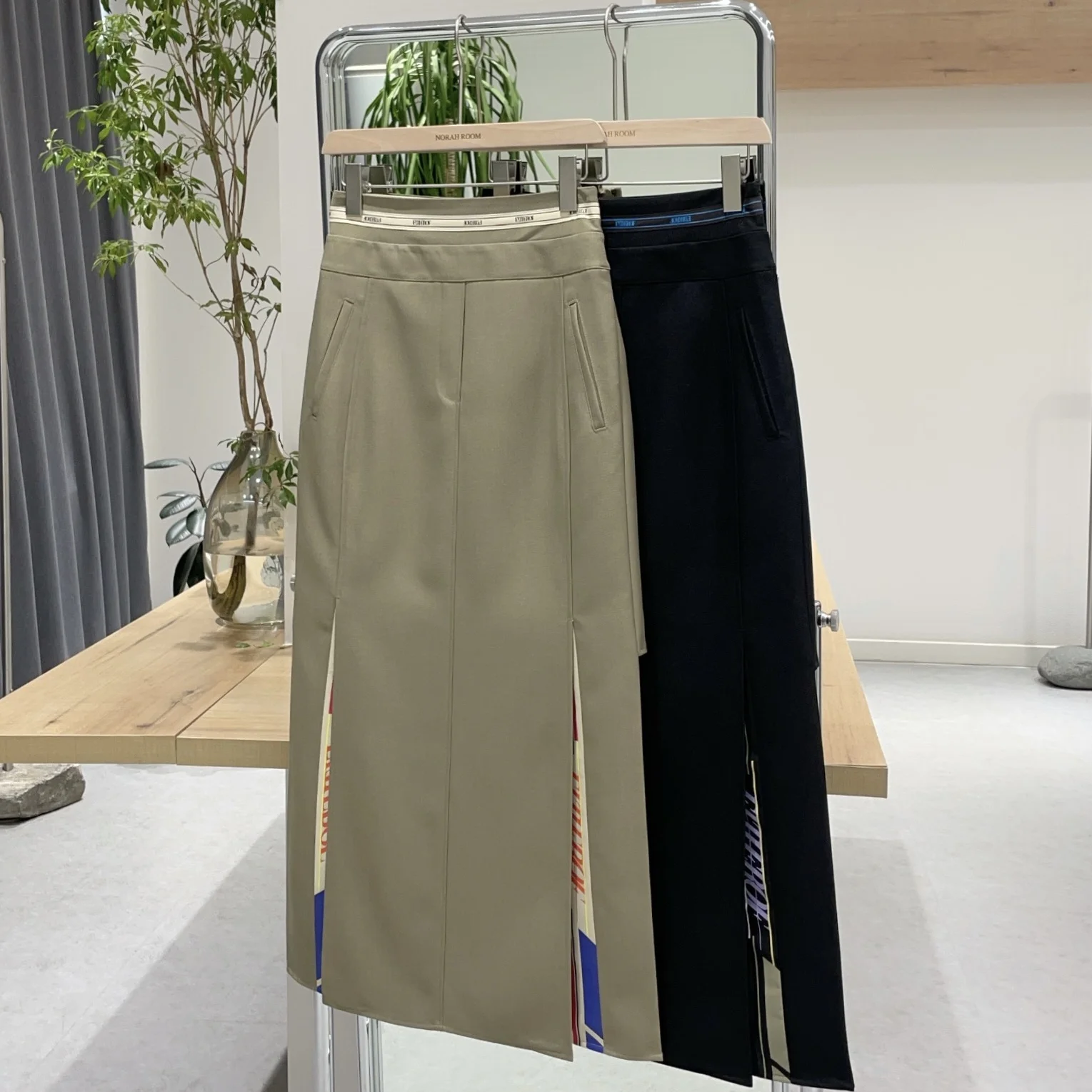 

Подлинная брендовая юбка с высокой талией Nok Xiaola, корейская юбка трапециевидной формы, юбка из полиэфирного волокна с принтом