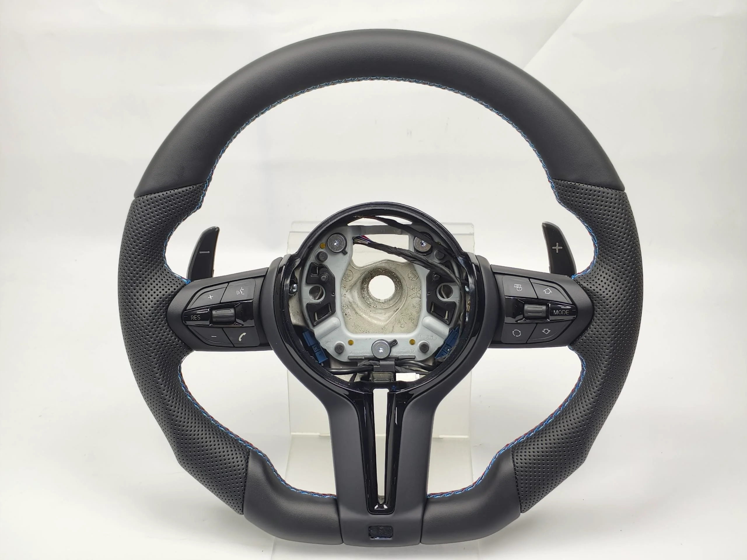 Nieuw M Sport stuurwiel compatibel met F30 F15 F16 F20 F21 F25 F26 F10 F11 F06 F07 F12 F13 F01 E70 E87 E81 E90 E91 E92 M3 M5