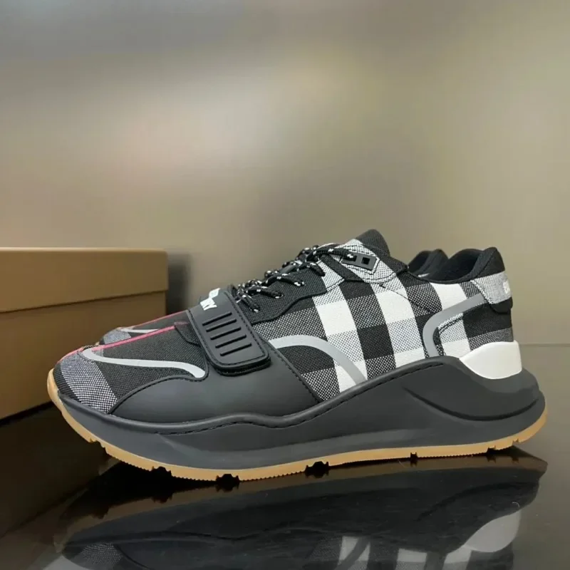 2023 heißer Luxus Low Top Für Männer Trainer Schwarz Echtes Leder Sport Heels Wohnungen Turnschuhe Läufer Fahren Schuhe Schuhe