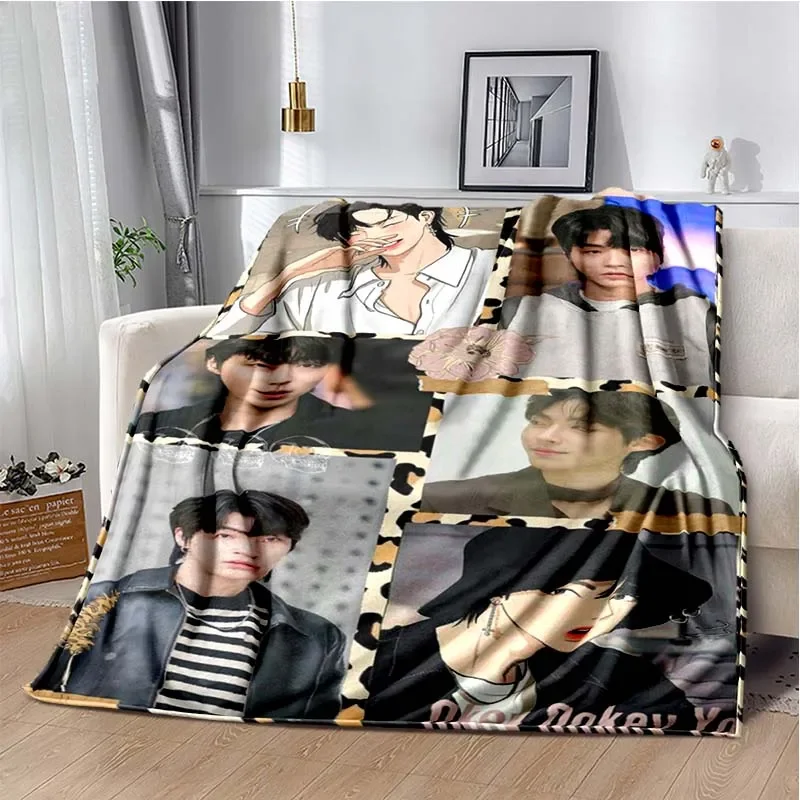 True Beauty Hwang in Youp Cha EunWoo Printed Blanket Leisure Sofa Blanket Home Office Air Conditioning Soft Leisure Customizable