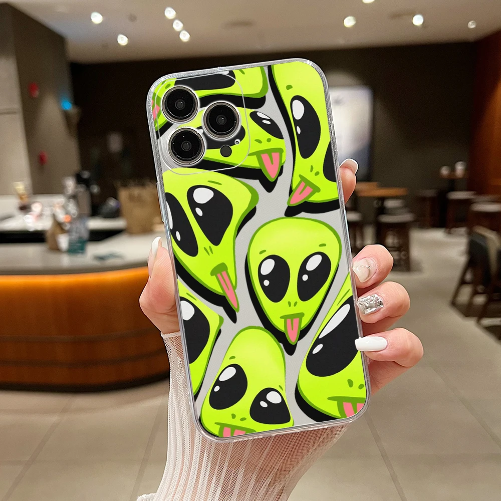 Funny Aesthetics Cartoon Alien Space Phone Case For iPhone 15 14 13 12 11 Mini Pro Max X XR 7 8 Plus Transparent Cover