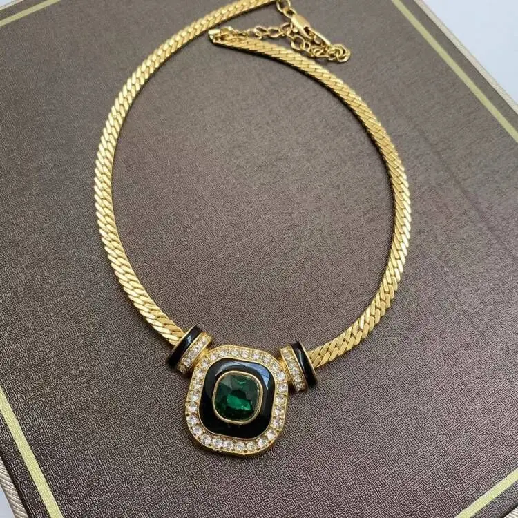 Medieval Vintage Luxury 9k 14k Gold Black Agate Cushion Emerald Cut Diamond Snake Chain Choker Necklaces Custom High Art Jewelry