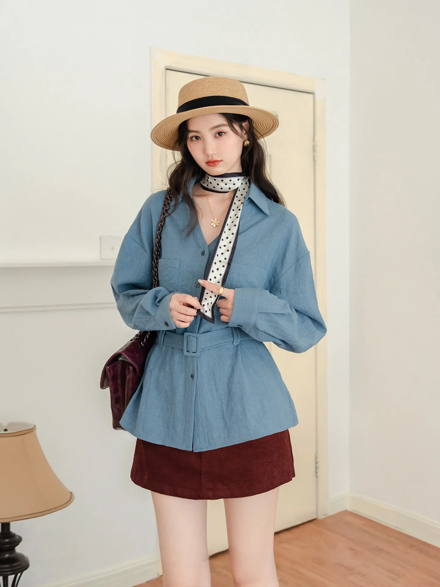 

Blue V-Ne Long Sve irt Women's Early Autumn Faion Casual Loose Fit High Waist French Sle Polyester Blend irt