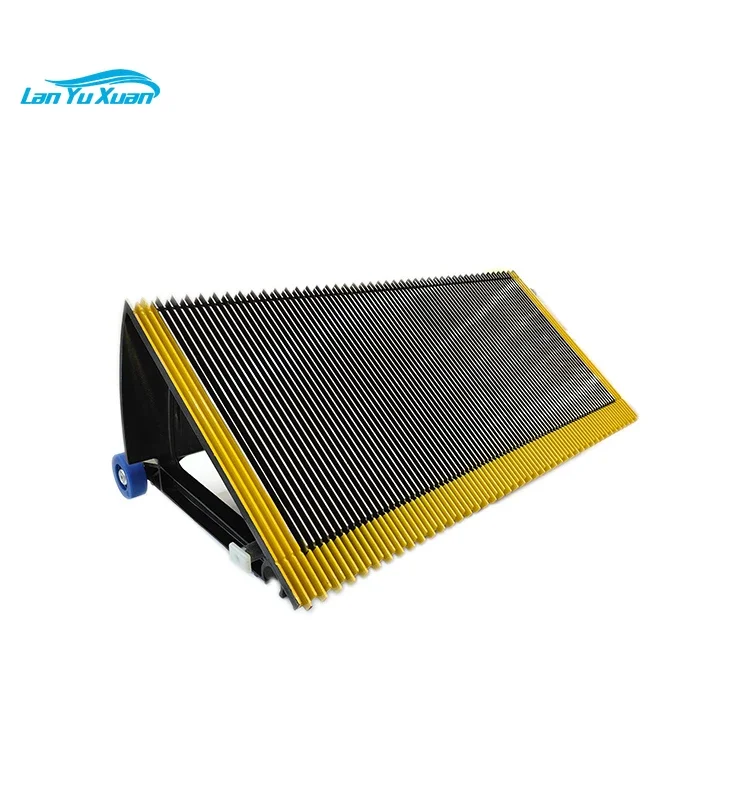 

Шаг эскалатора DEYSSE 800 мм с алюминиевым шаговым роликом 70*25 мм с желтой окраской