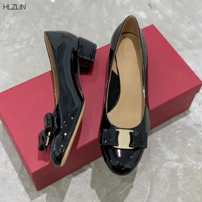 2025年 ファンシティン レディース リボン レザー シャイニーレザー ブロックヒール クラシックブランド 高品質 100% ハンドメイド フラットシューズ