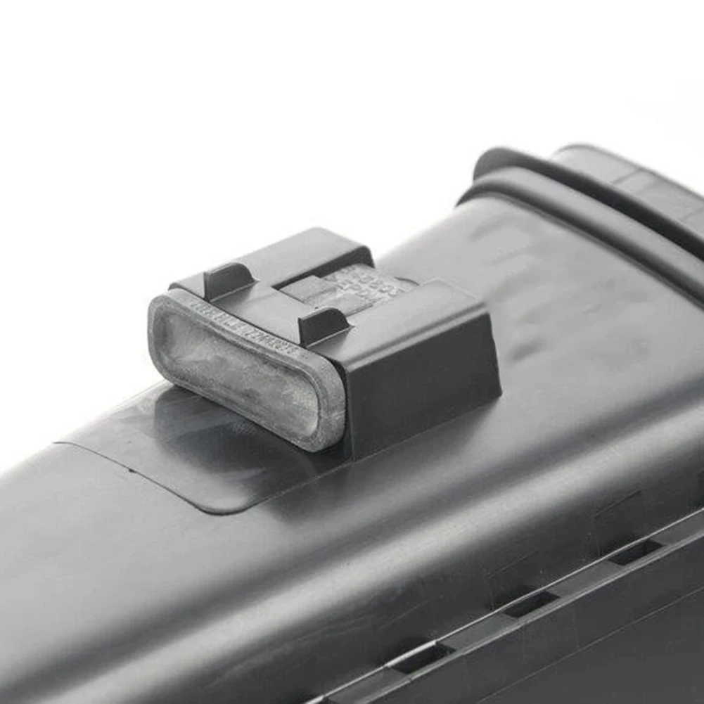 

OEM 13718635103 Трубка воздухозаборника Простая установка Заводские характеристики Высокая надежность Как фото-шоу