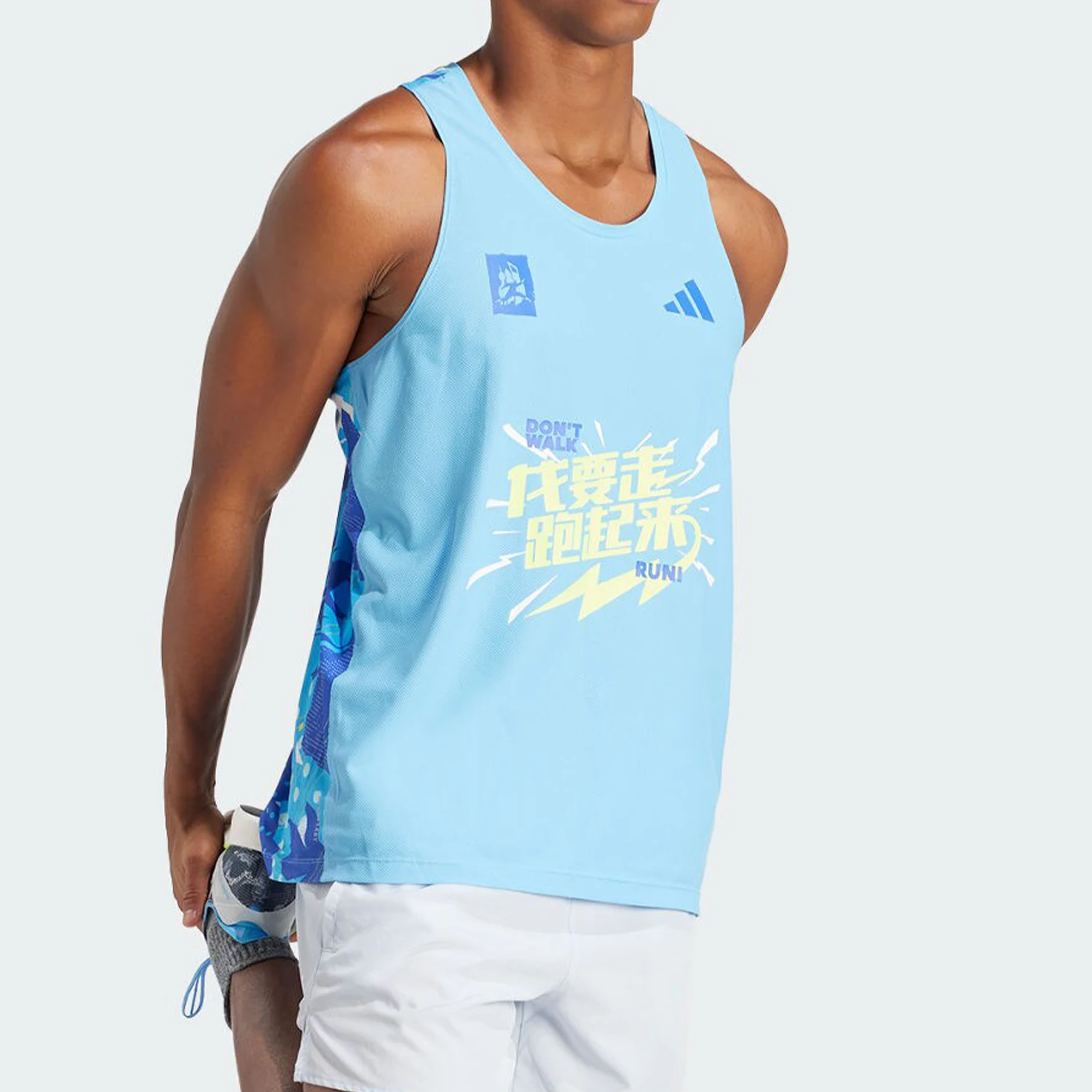 

Оригинальная мужская майка для бега adidas SHHM TANK M IX7770