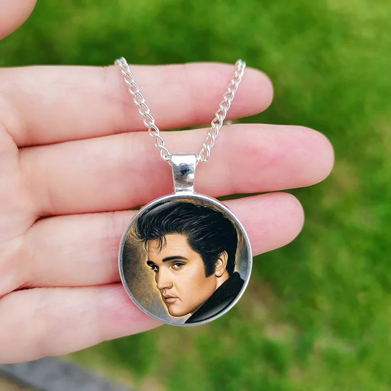 Poster Elvis collana per uomo donna ciondolo Cabochon in vetro musica Pop cantante collane con stelle gioielli di moda collezione di fan regalo