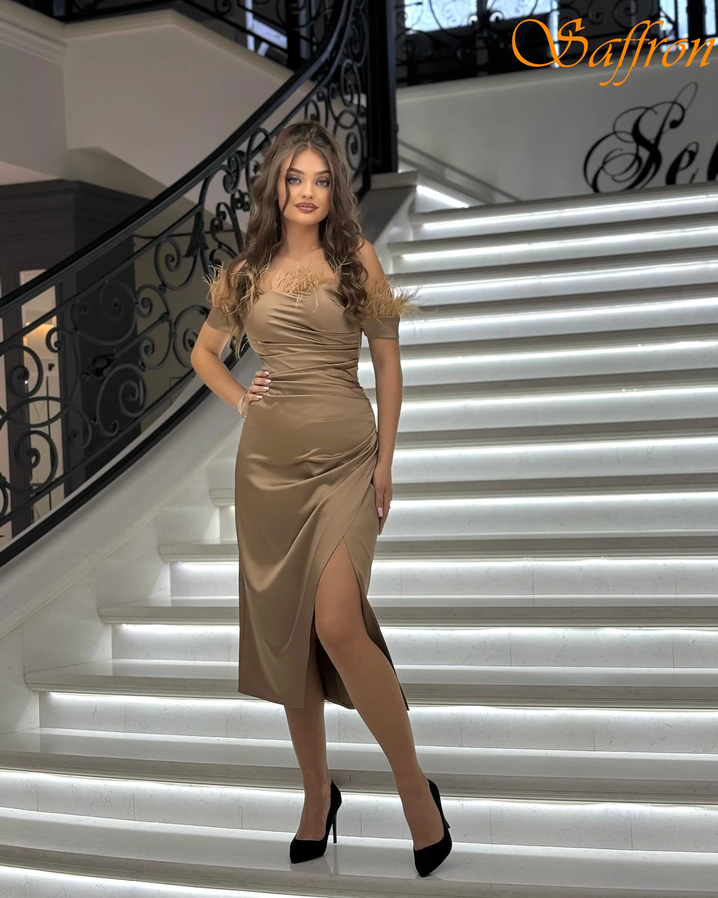 

Customized Straight Boat Neck Formal Evening Dress Classic Fashion Bespoke Occasion Gowns Modern Temperament Party Dress