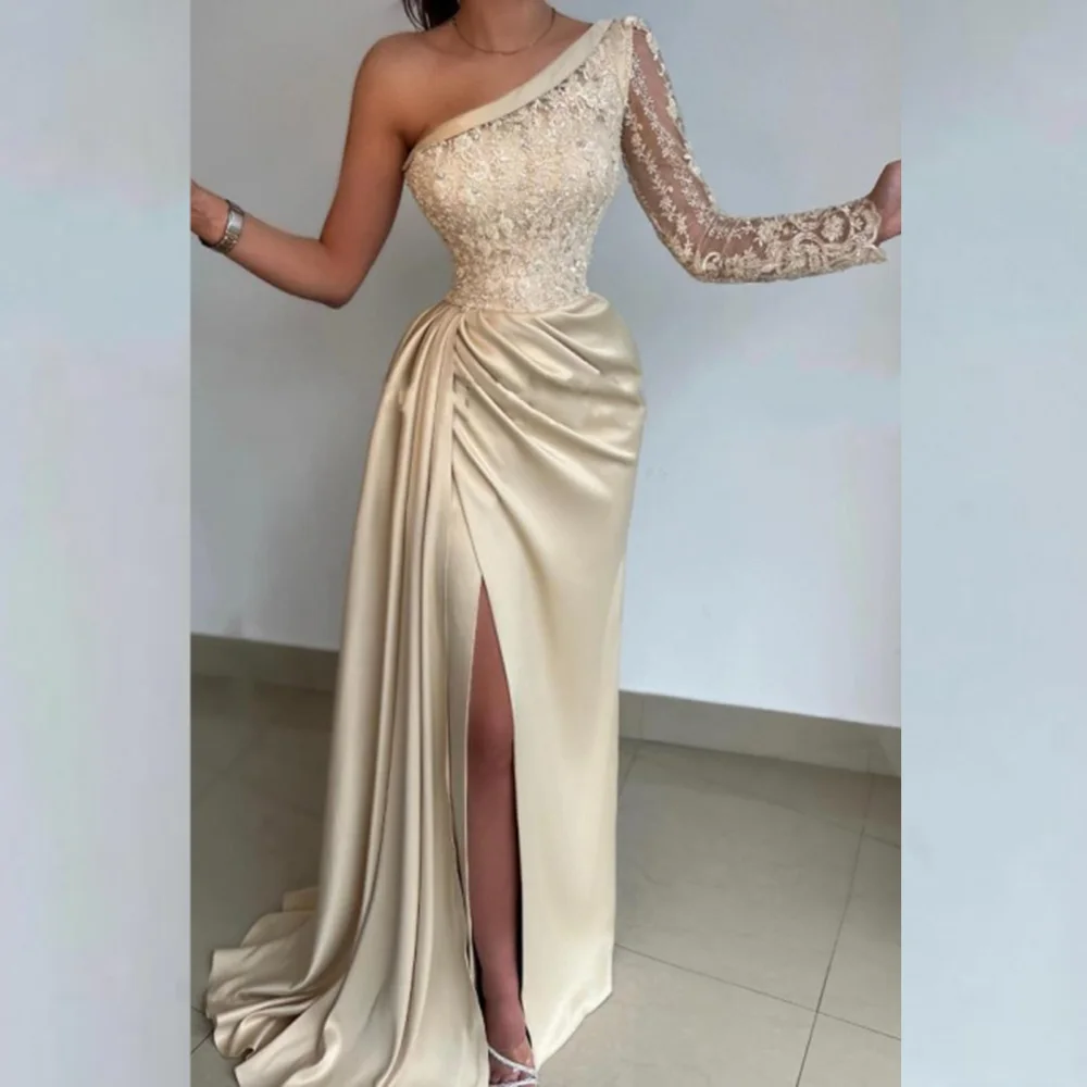 Modest One Shoulder Satin Appliques Lace Prom Dress for Women Sexy Mermaid Sweep Court Prom Gown with Slit robes de soirée