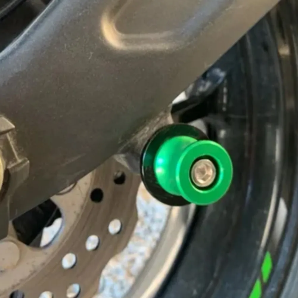 

FOR KAWASAKI ER5 ER6F ER6N EX250E EX250F EX500R GTR1400 H2 H2R KLE500 KLE650 Motorcycle Swingarm Spools Rear Stand Screw Sliders