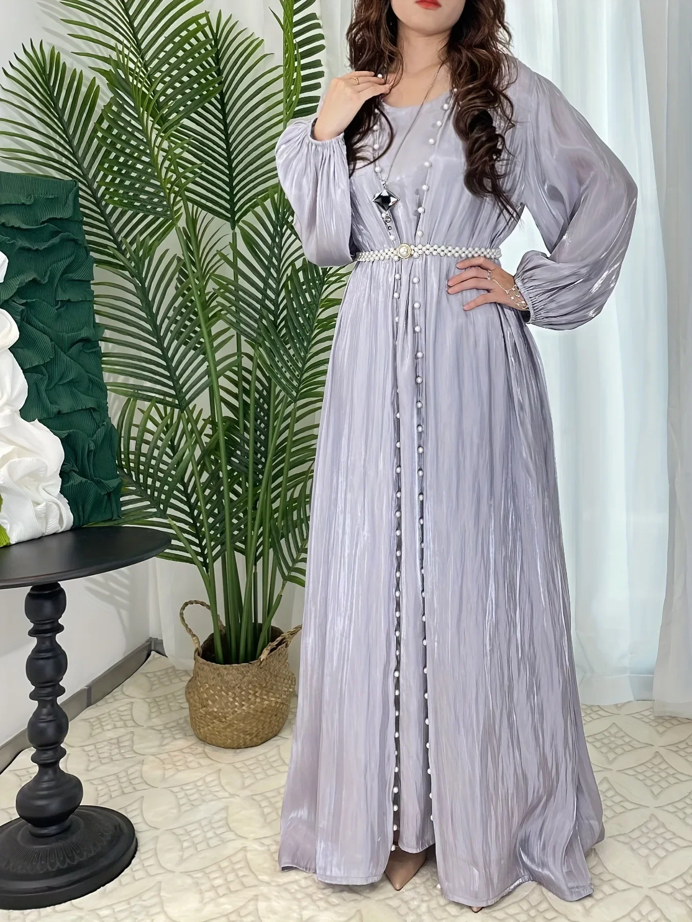Abaya musulmane à manches lanterne pour femme, robe de soirée magnifique, perles solides, longue robe de Dubaï, kaftan Streamer, robe éducative en