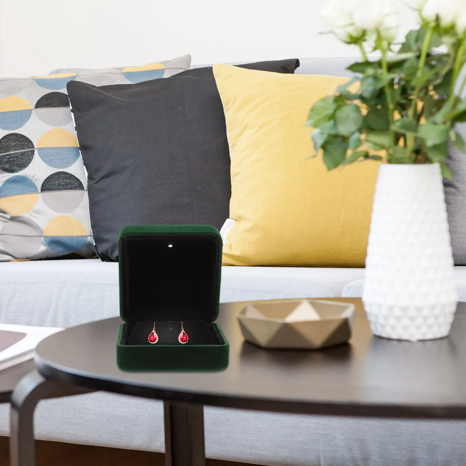 

Stylish Vintage Jewelry Box Earring Display Case with Built-in LED Light Soft Lining Portable Luxury Home Shop Storage