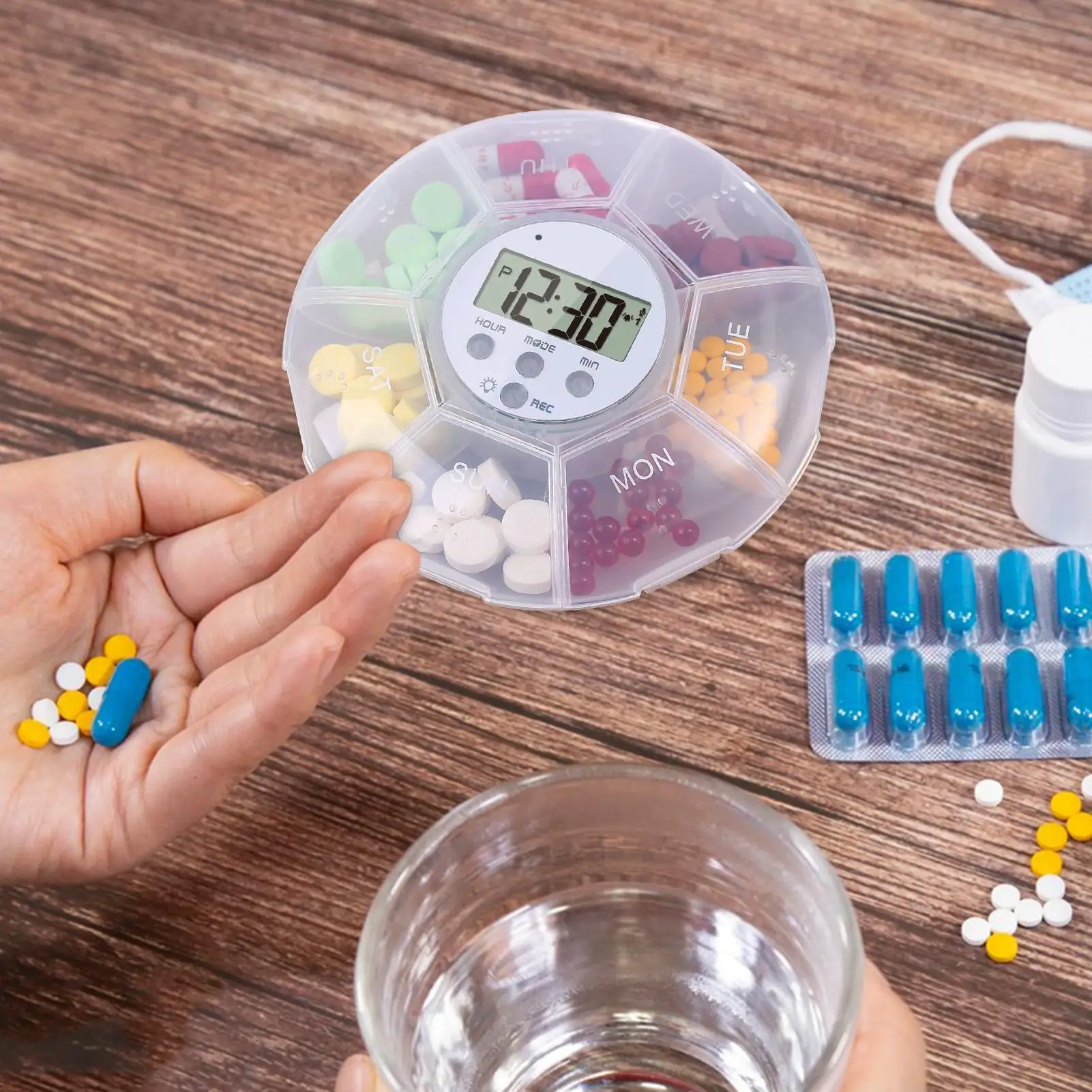 Automatic Medication Dispenser Pill Reminder Organizer with Timer Recording Function 7 Compartments Organizer Box