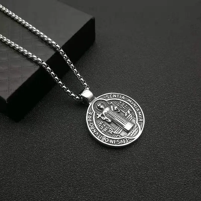 Stainless Steel Catholic Patron Saint St Benedict of Nursia Holy Medal Round Pendant Necklace for Men Jewelry Drop Shipping