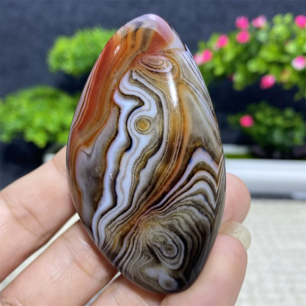 Natural Gemstone Sardonyx agate palm playthings small stones Mineral Specimen Quartz Aquarium Stone Home Decoration Gift