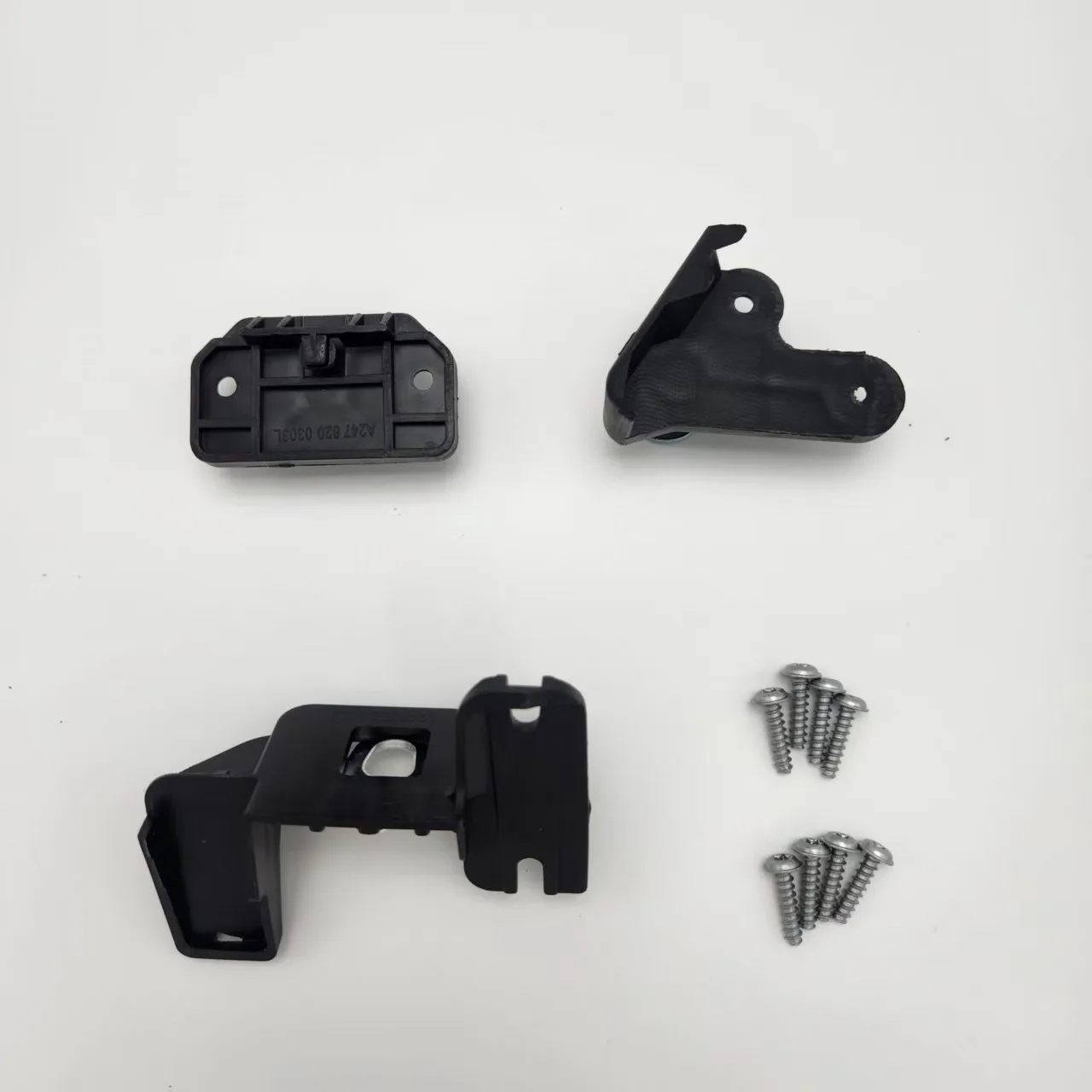 Suitable for Mercedes-Benz Glb X247 Left Headlight Bracket Repair Kit, Including Mounting Screws, Oe Number A2478200303, Glb-Class Headlight Repair Bracket