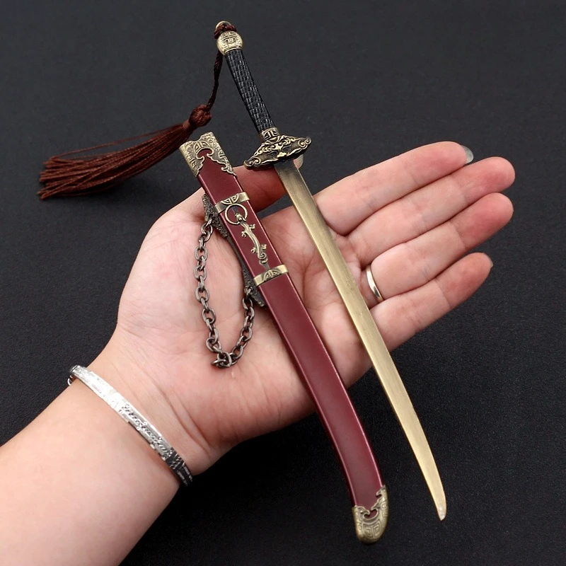 Modelo de arma fría antigua de 22cm/8,66 pulgadas, modelo de espada Qijiajun con vaina, colección de adornos artesanales, exhibición de escritorio, regalo para niño