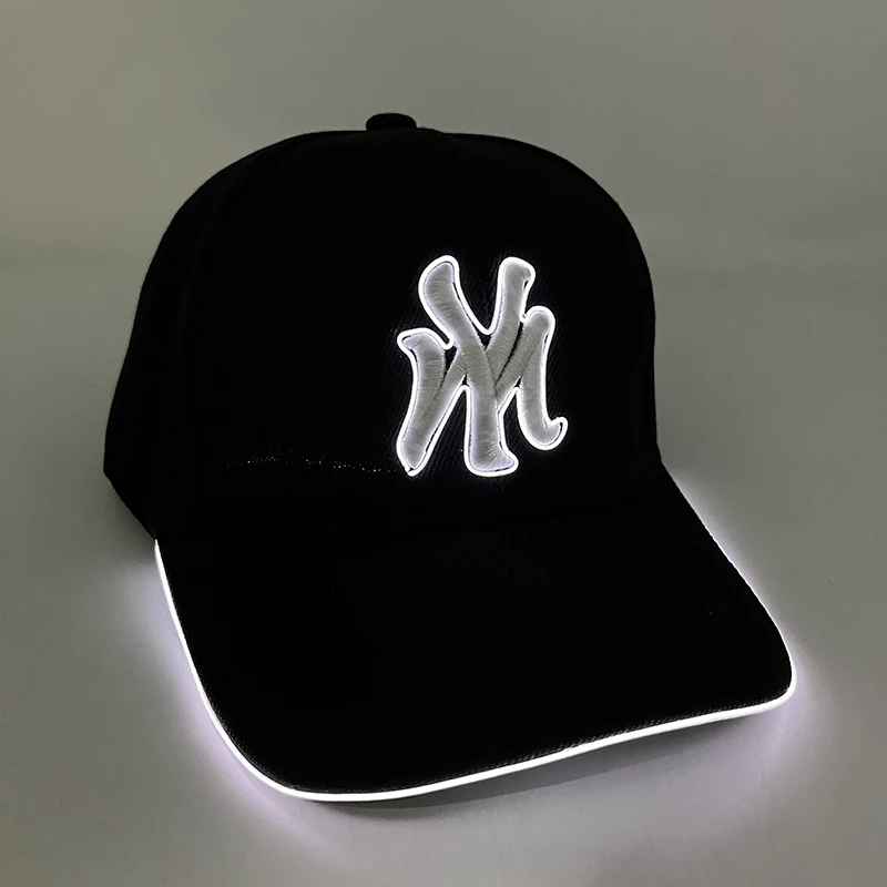 Kostüme Cosplay Caps Fashion Night Baseball Caps Glowing Flashing Decor Caps Hüte für Jungen Mädchen